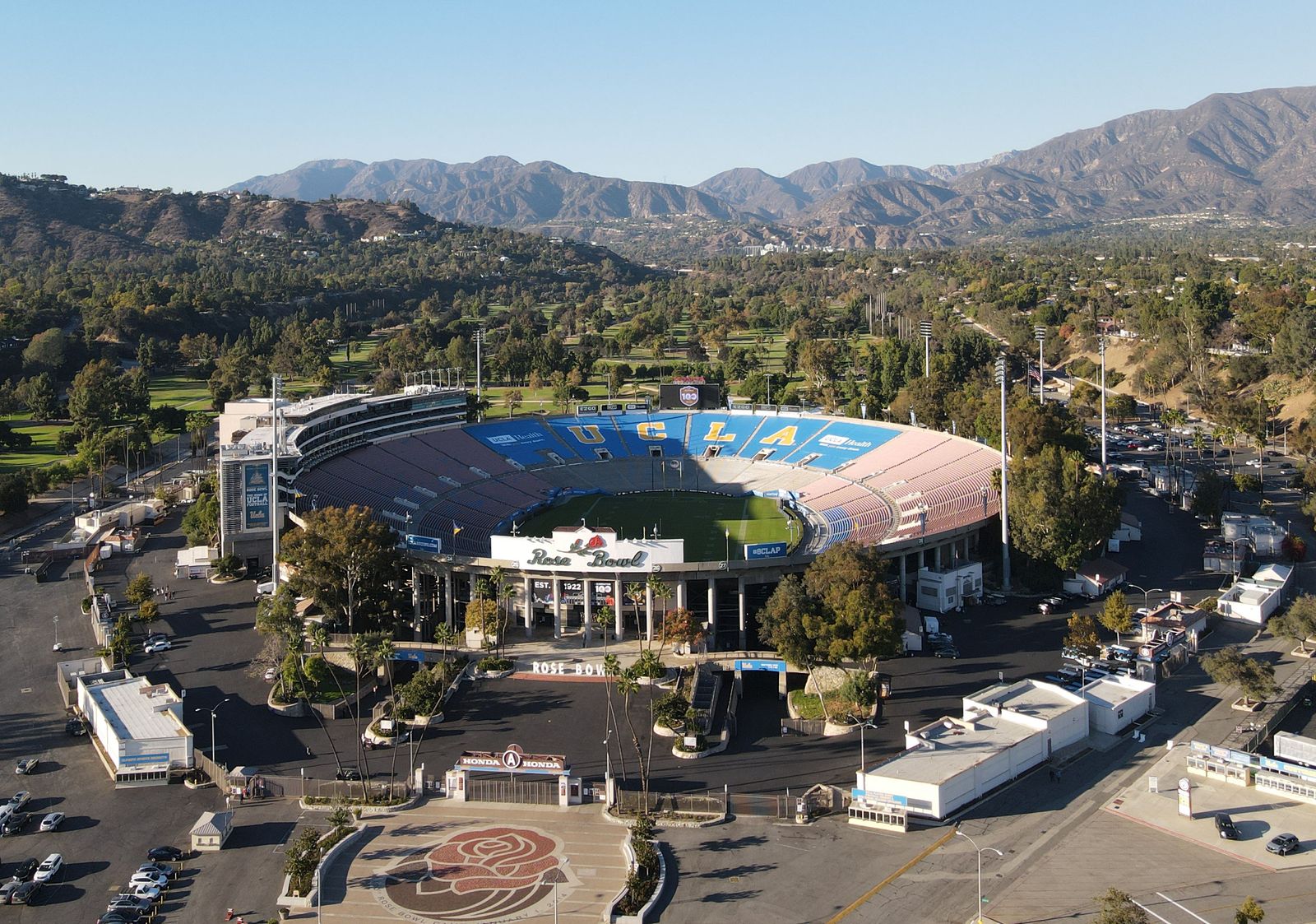 Attractions, hikes & museums